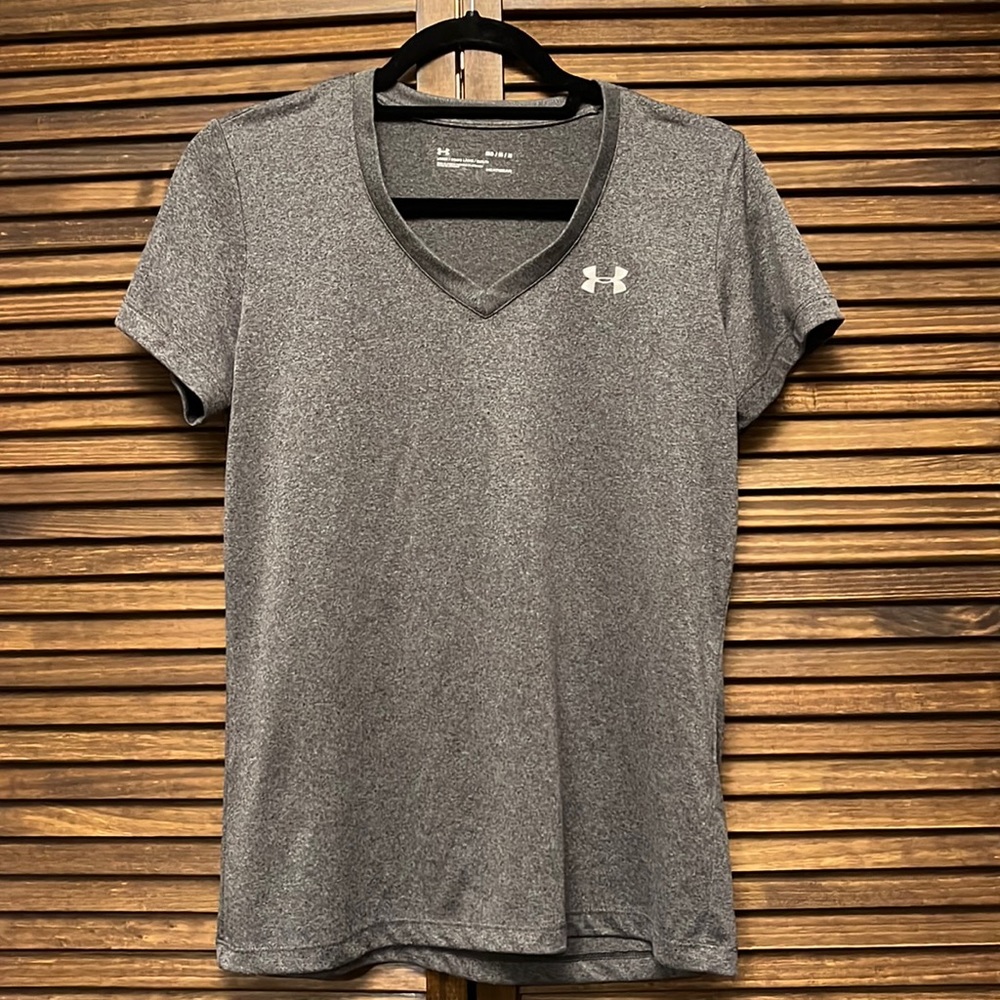Women’s Under Armour shirt, Size Medium